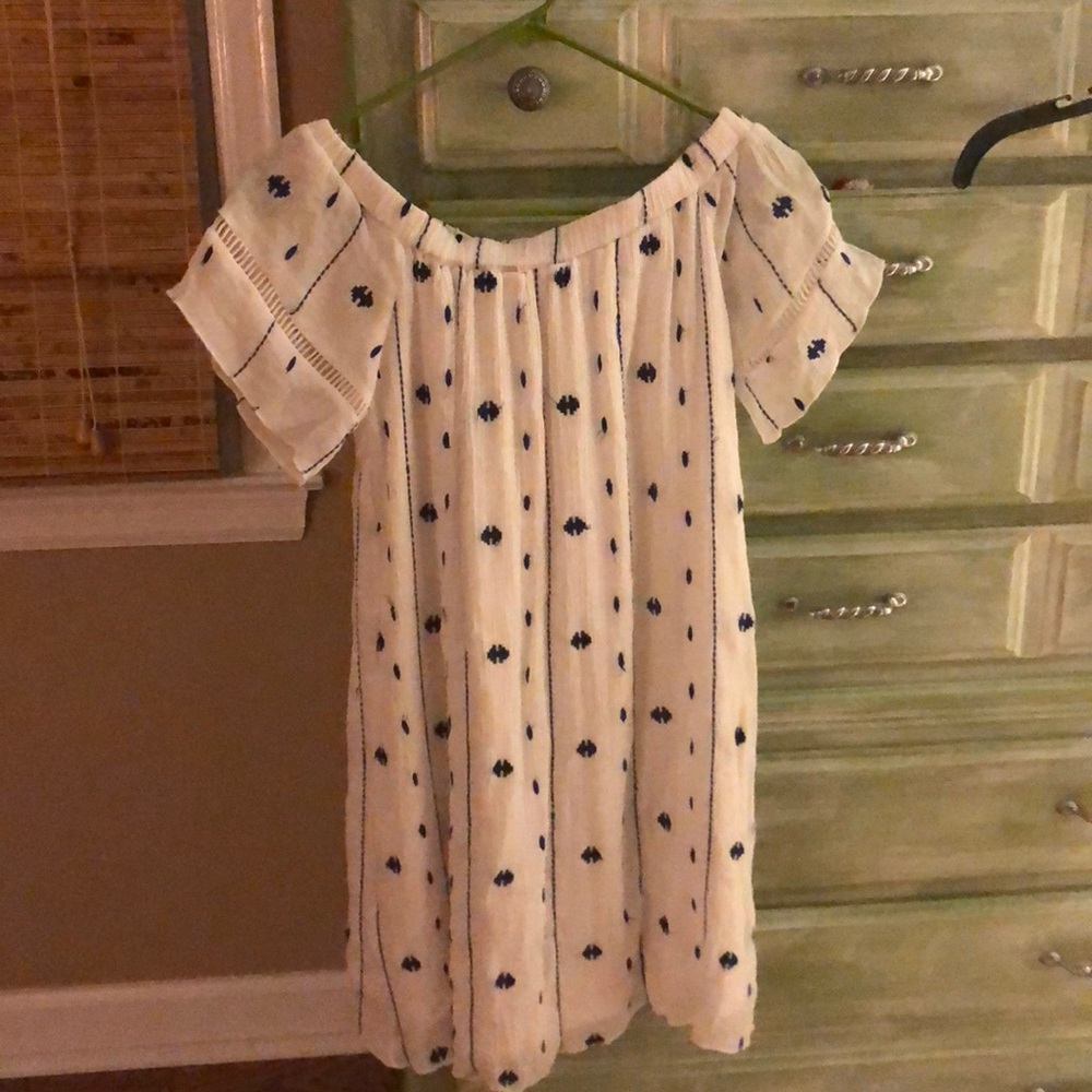 Off the shoulder dress!!
